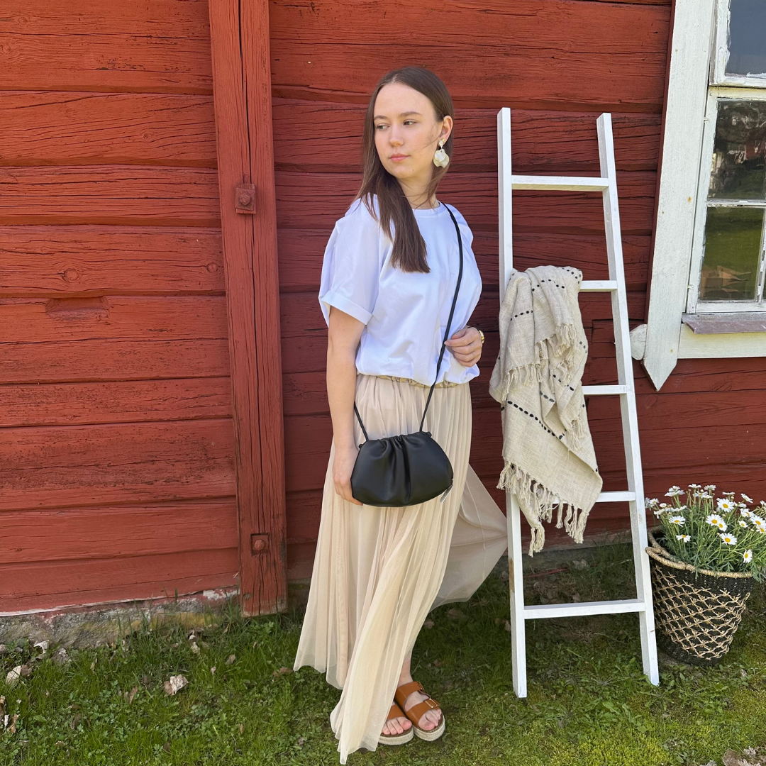 Tyllkjol, Beige