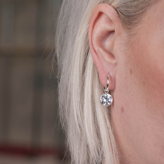 Silver hoops med sten