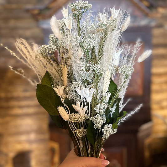 Mix bukett drömmar i vitt