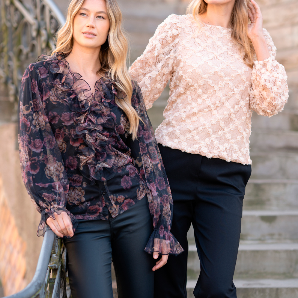 Blus Isolde, Rose Champagne