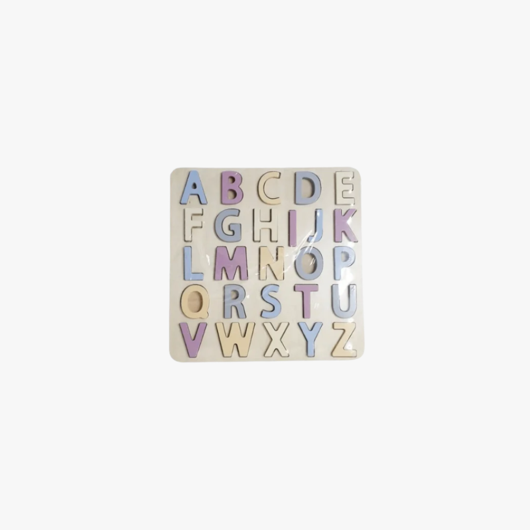 Träpussel, bokstäver