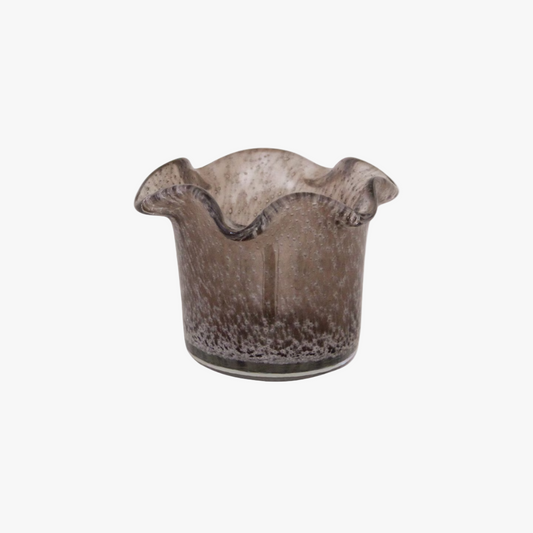 Ljuslykta Milla, Brun