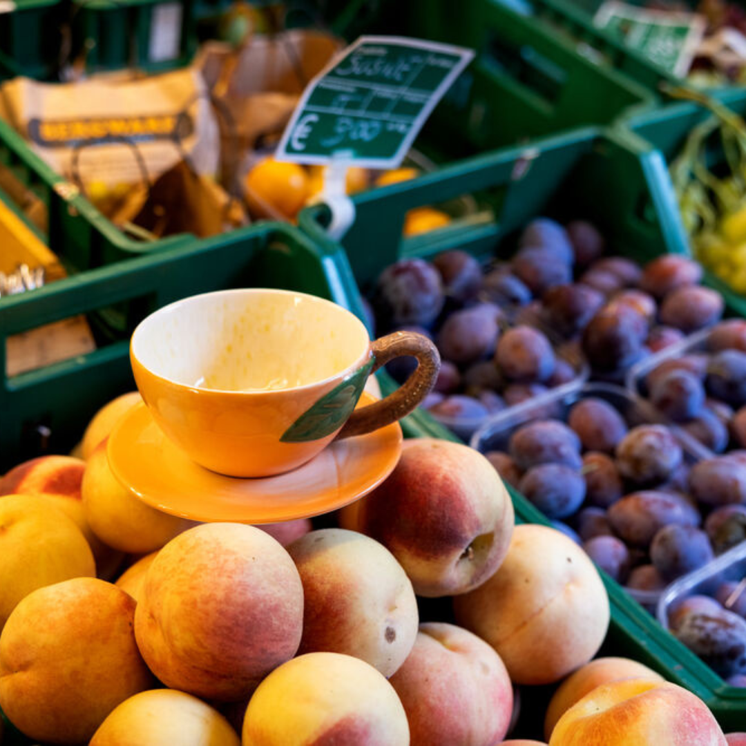 Kopp med fat, Peach