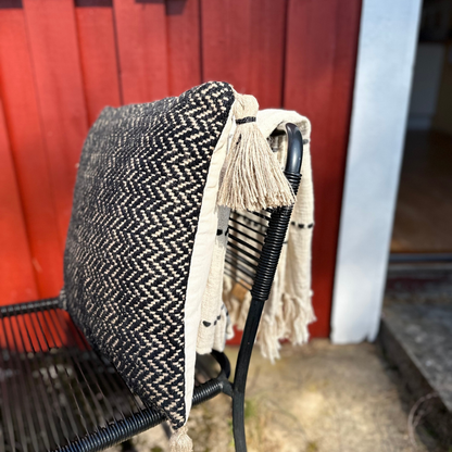 Kudde Ankita , Natur/svart 45X45