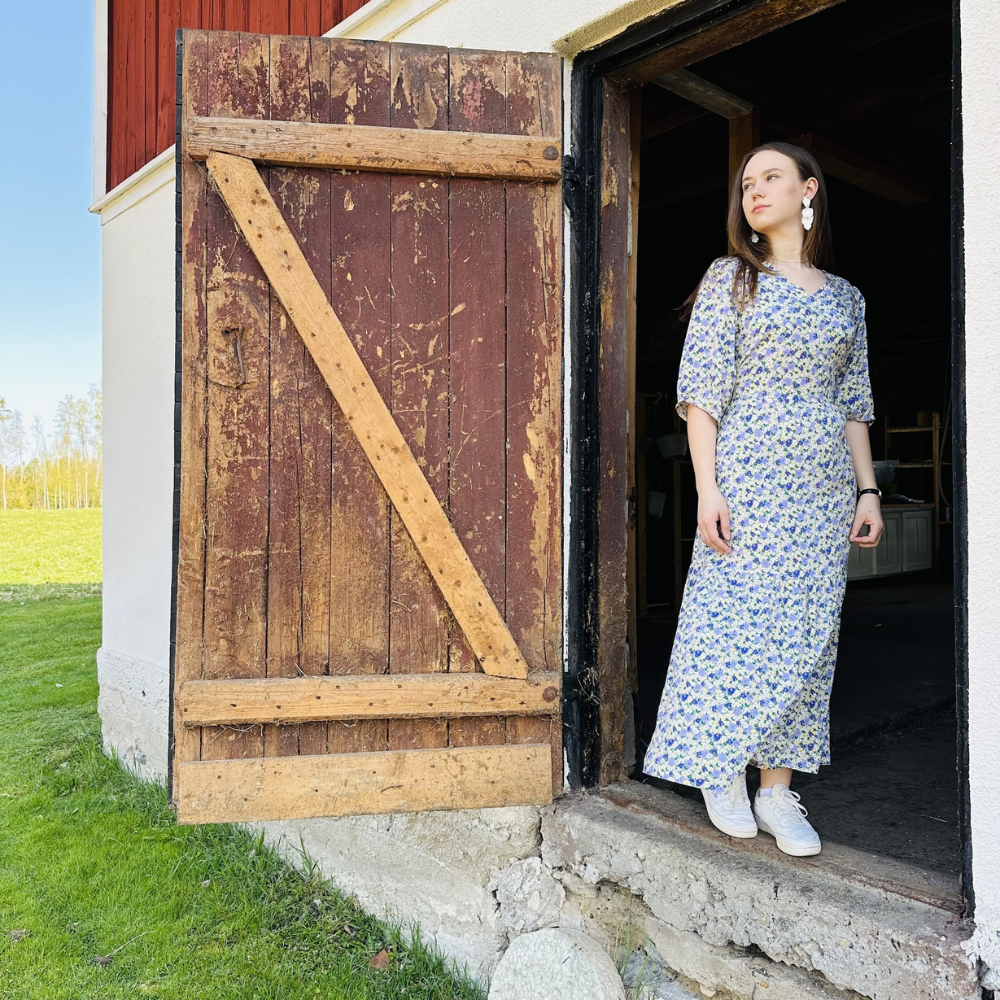 Klänning Lila blommor