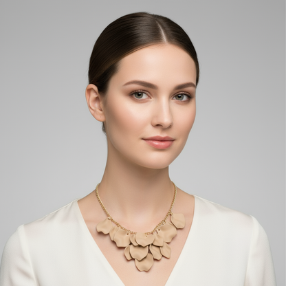 Midnight drops beige halsband