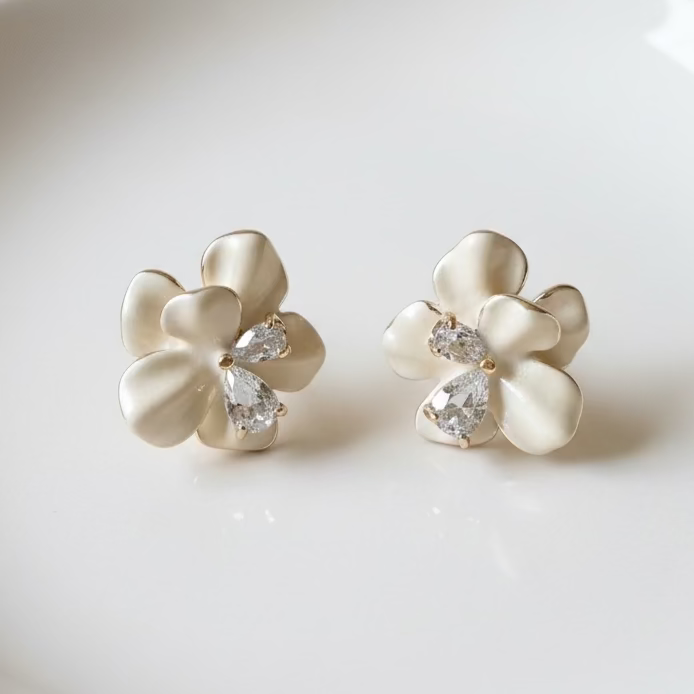 Örhängen Ivory Bloom