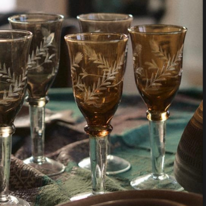 Vinglas Florens, Amber