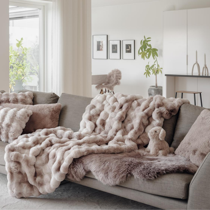 Pläd Fuskpäls Misty, Sand