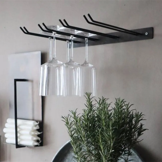 Vinglashållare Valle, Antik