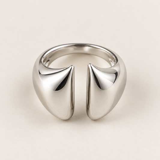 Ring Silver Embrace