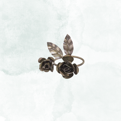 Servettring ros antik mässing