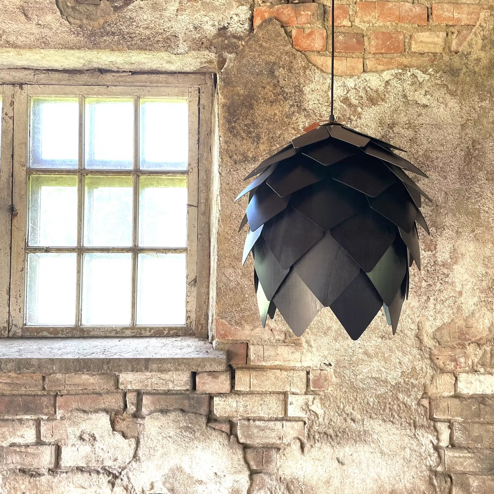 Frera design kotte lampa skogsgläntan svart