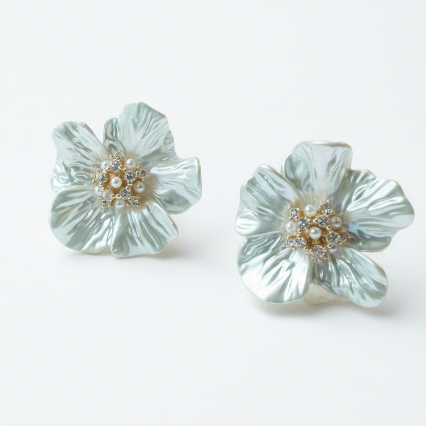 Earrings Silvery Flower
