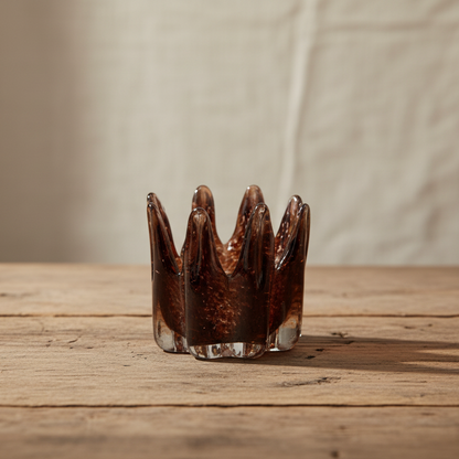 Ljuslykta Millie, Brun